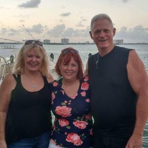 Meet your Posher, Christie